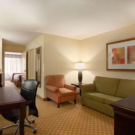 Country Inn & Suites By Radisson, Washington At Meadowlands, Pa Zewnętrze zdjęcie